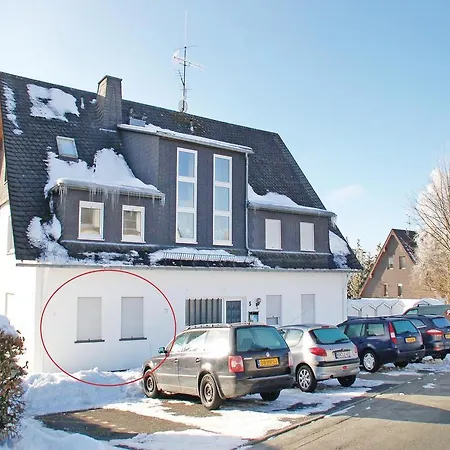 Three-bedroom Sonnenhang 05 شقة